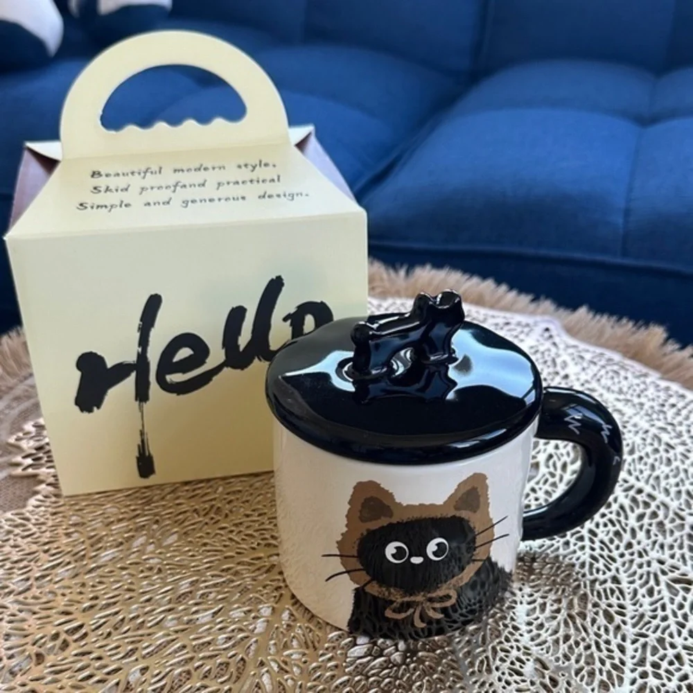 Black and White Cat Mug with Lid